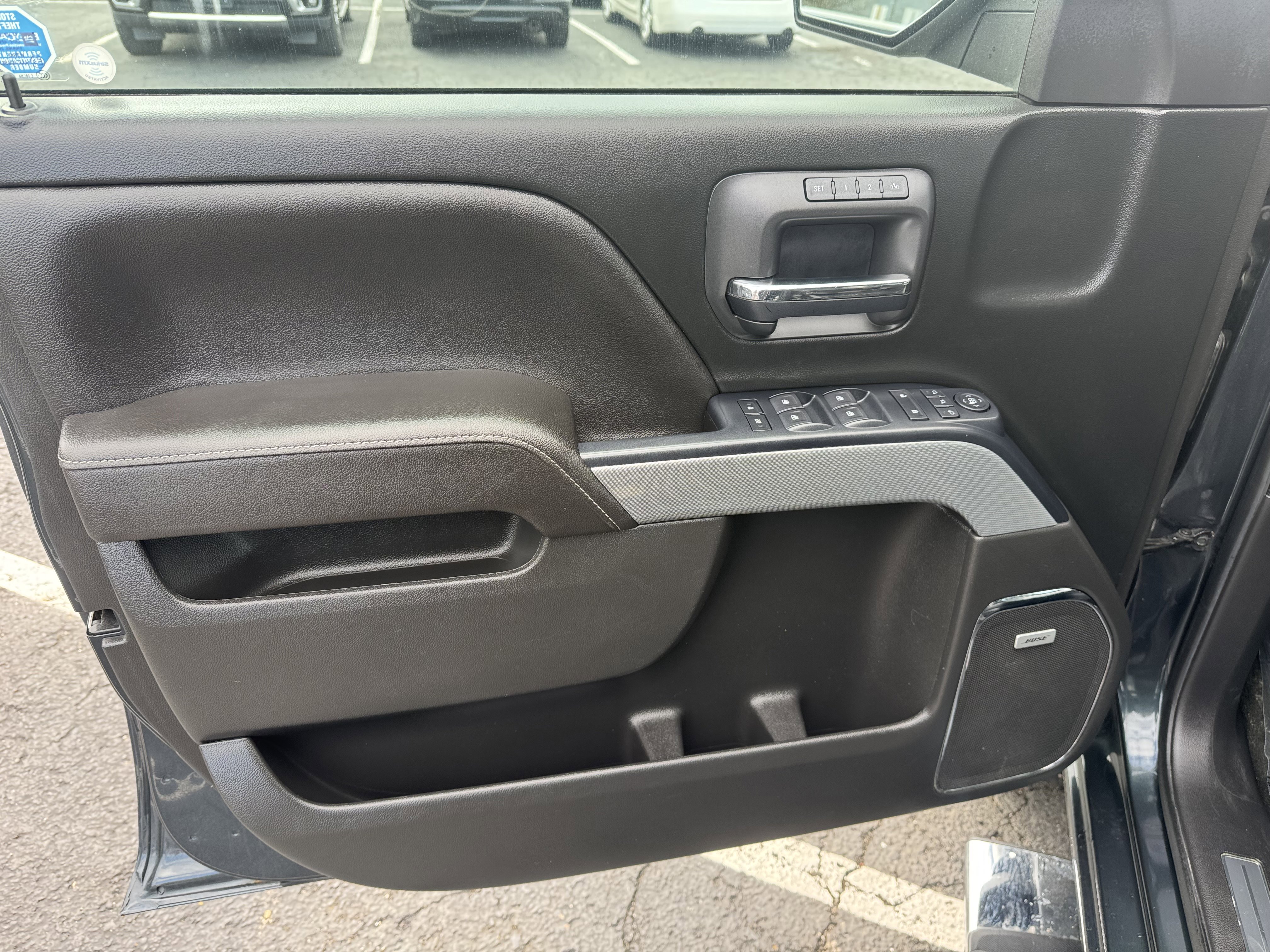 Used 2017 Chevrolet Silverado 1500 LTZ Z71 w/ LTZ Plus Package image 31