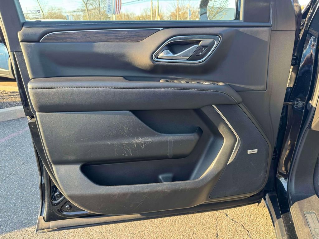 Used 2024 Chevrolet Tahoe Premier AWD/4WD image 18