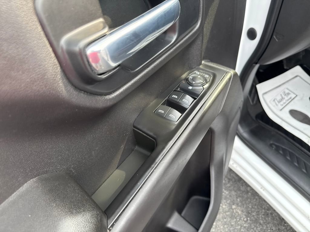 Used 2021 Chevrolet Silverado 1500 Custom image 14