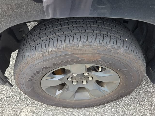 Used 2025 RAM 1500 Tradesman w/ Night Edition AWD/4WD image 4