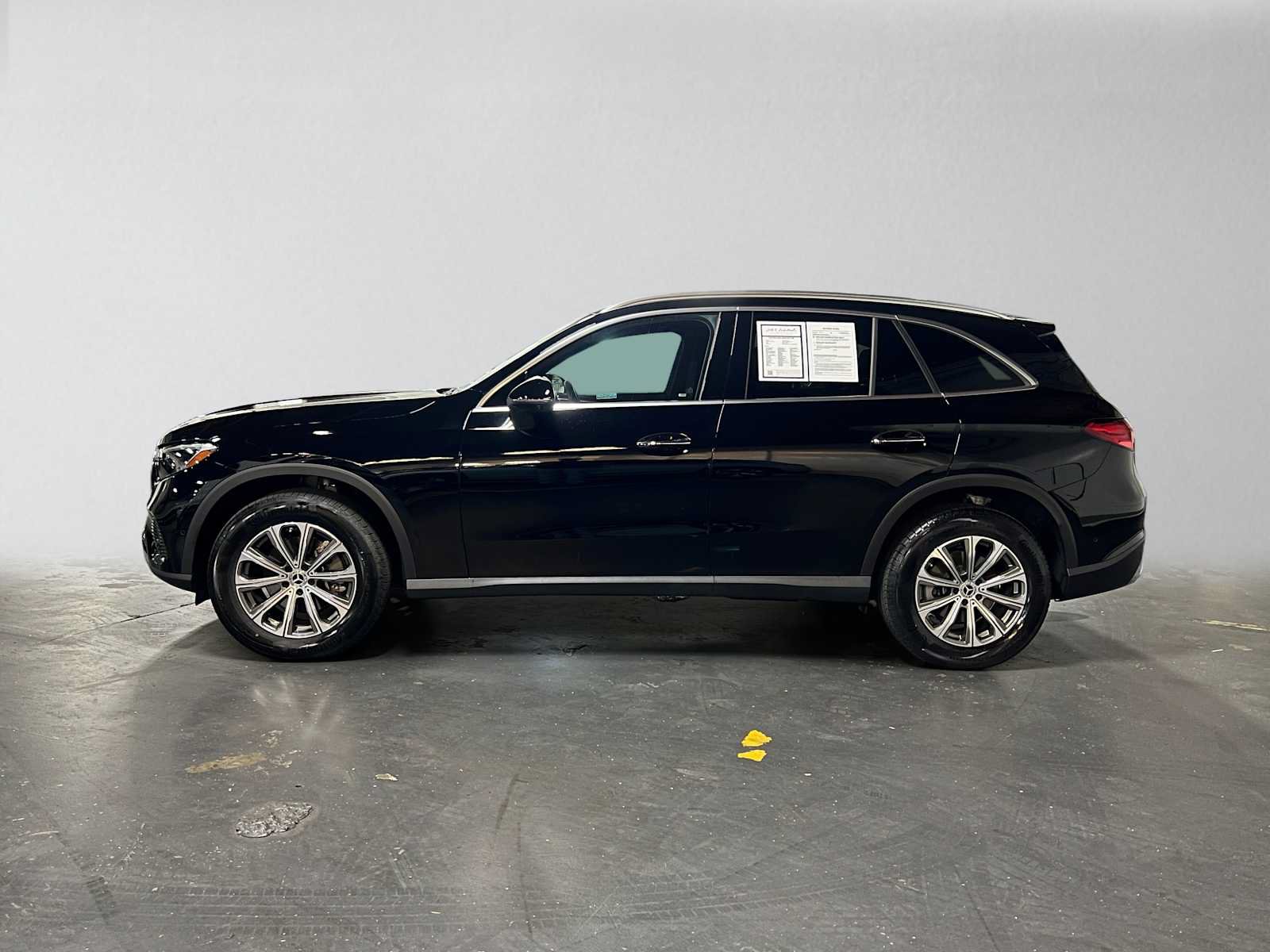 Used 2026 Mercedes-Benz GLC 300 4MATIC image 6