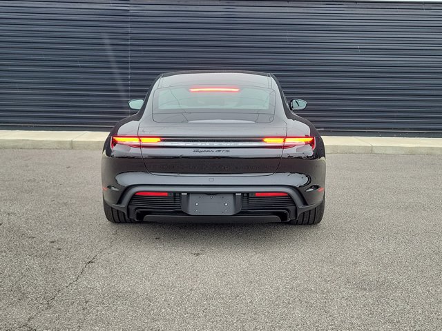 New 2026 Porsche Taycan GTS AWD/4WD image 9