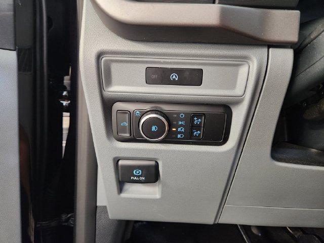 Used 2025 Ford F150 XLT w/ Equipment Group 301A Standard RWD image 37