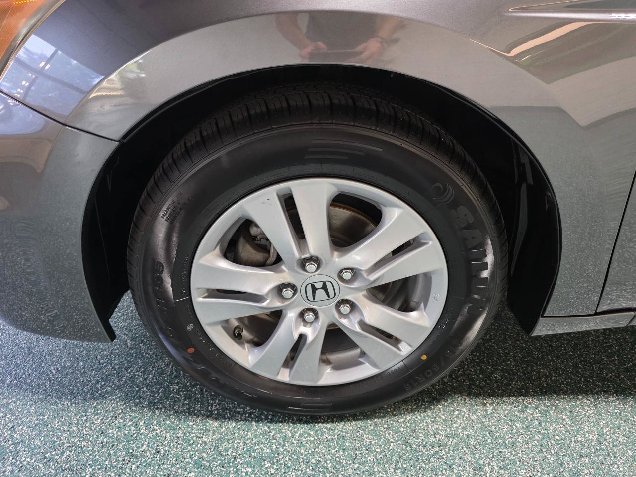 Used 2011 Honda Accord LX-P image 12