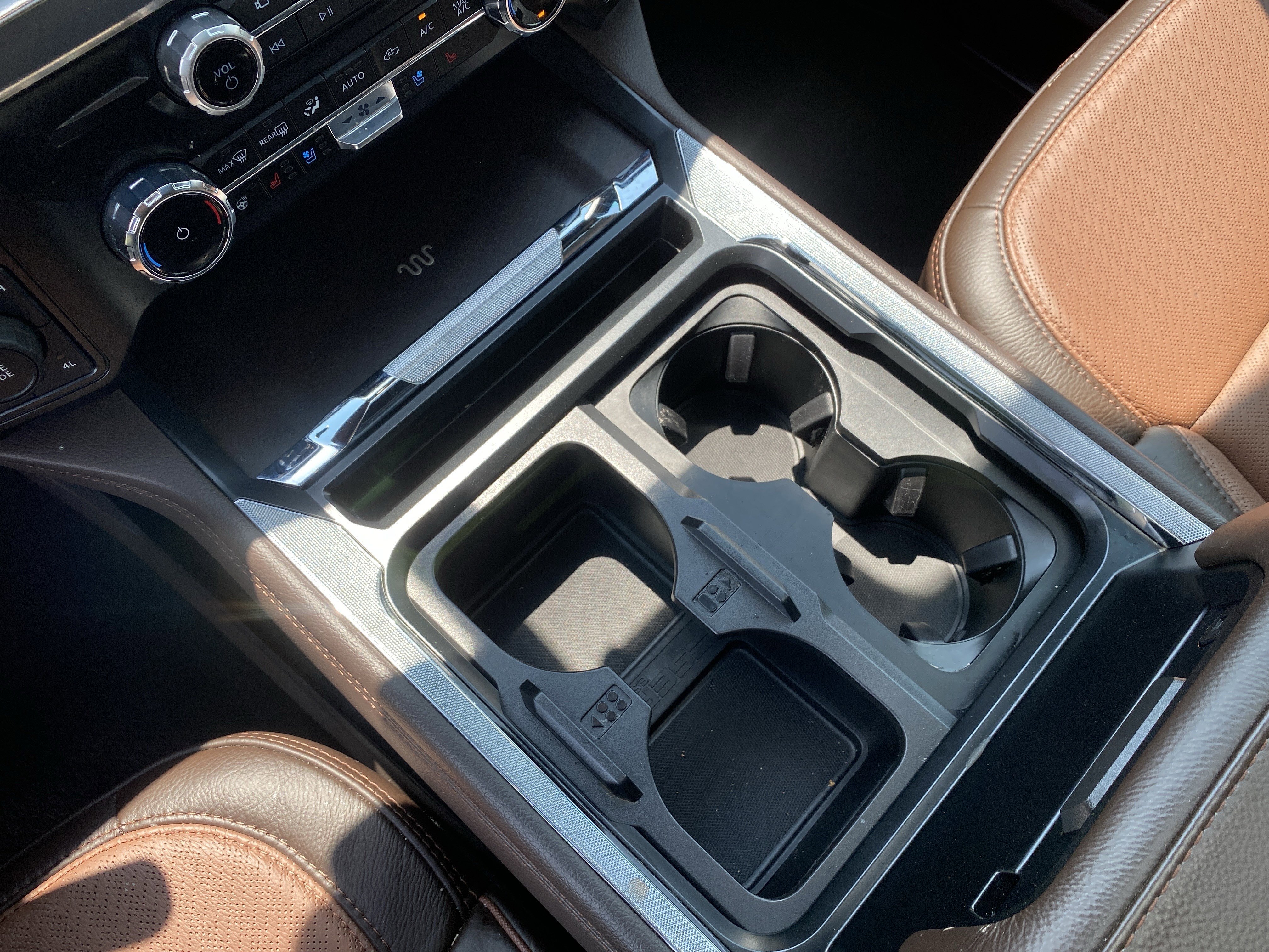 Used 2025 Ford F450 King Ranch w/ FX4 Off-Road Package AWD/4WD image 40