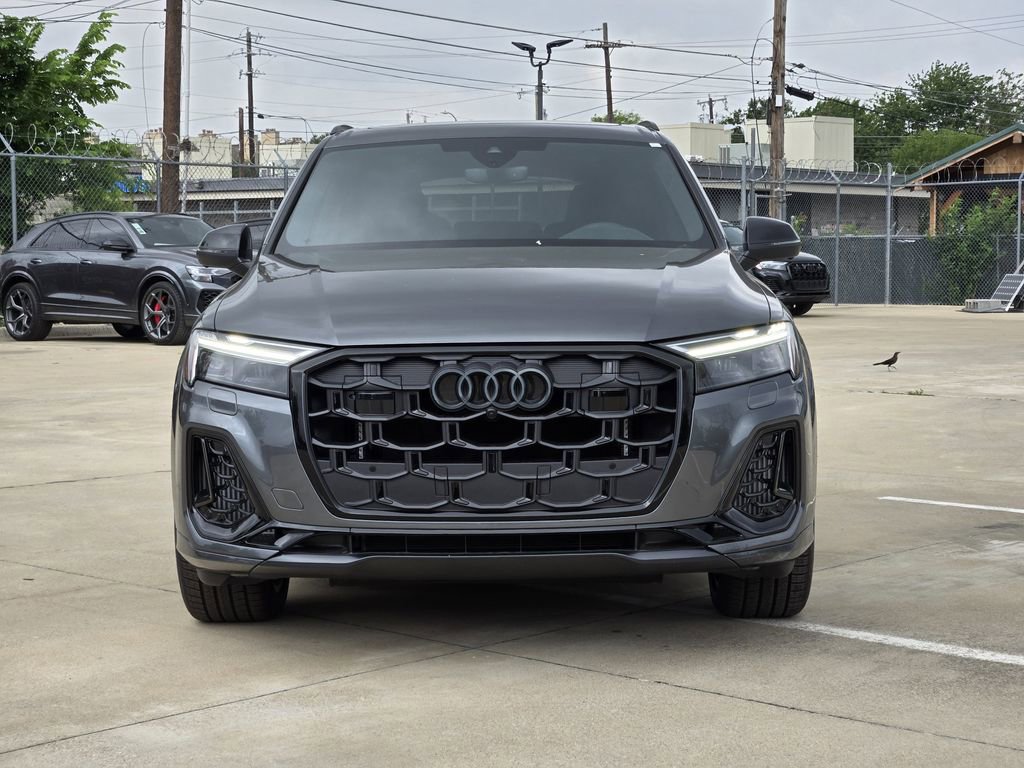 New 2026 Audi SQ7 Premium Plus AWD/4WD image 4