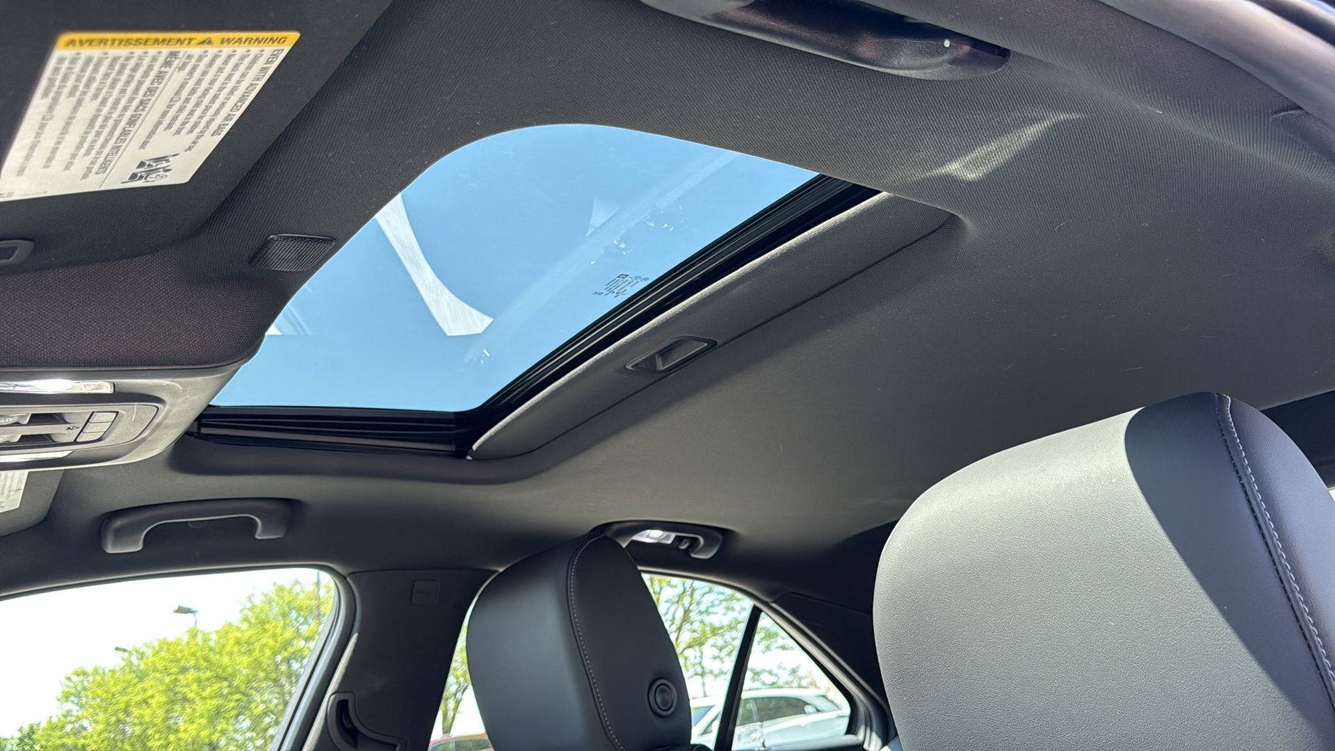 Certified 2022 Cadillac CT4 Premium Luxury AWD/4WD image 28