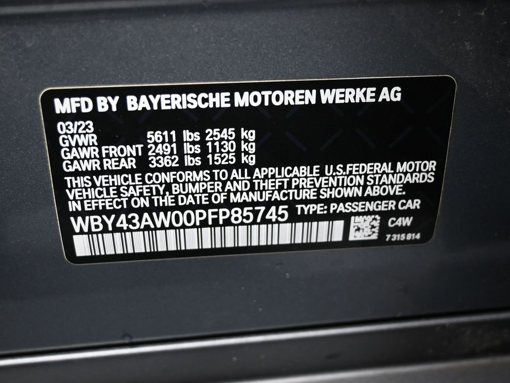 Used 2023 BMW i4 eDrive35 w/ Premium Package image 40