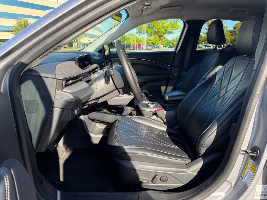 Used 2021 Ford Mustang Mach-E Select w/ Comfort/Technology Package AWD/4WD image 12