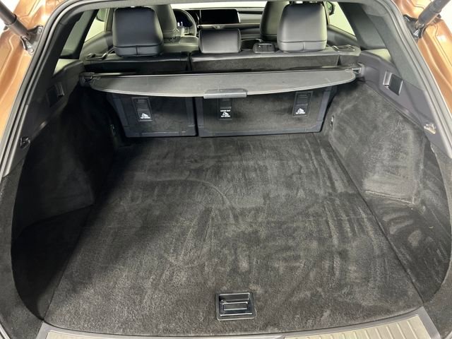 Used 2025 Toyota Crown Signia image 7