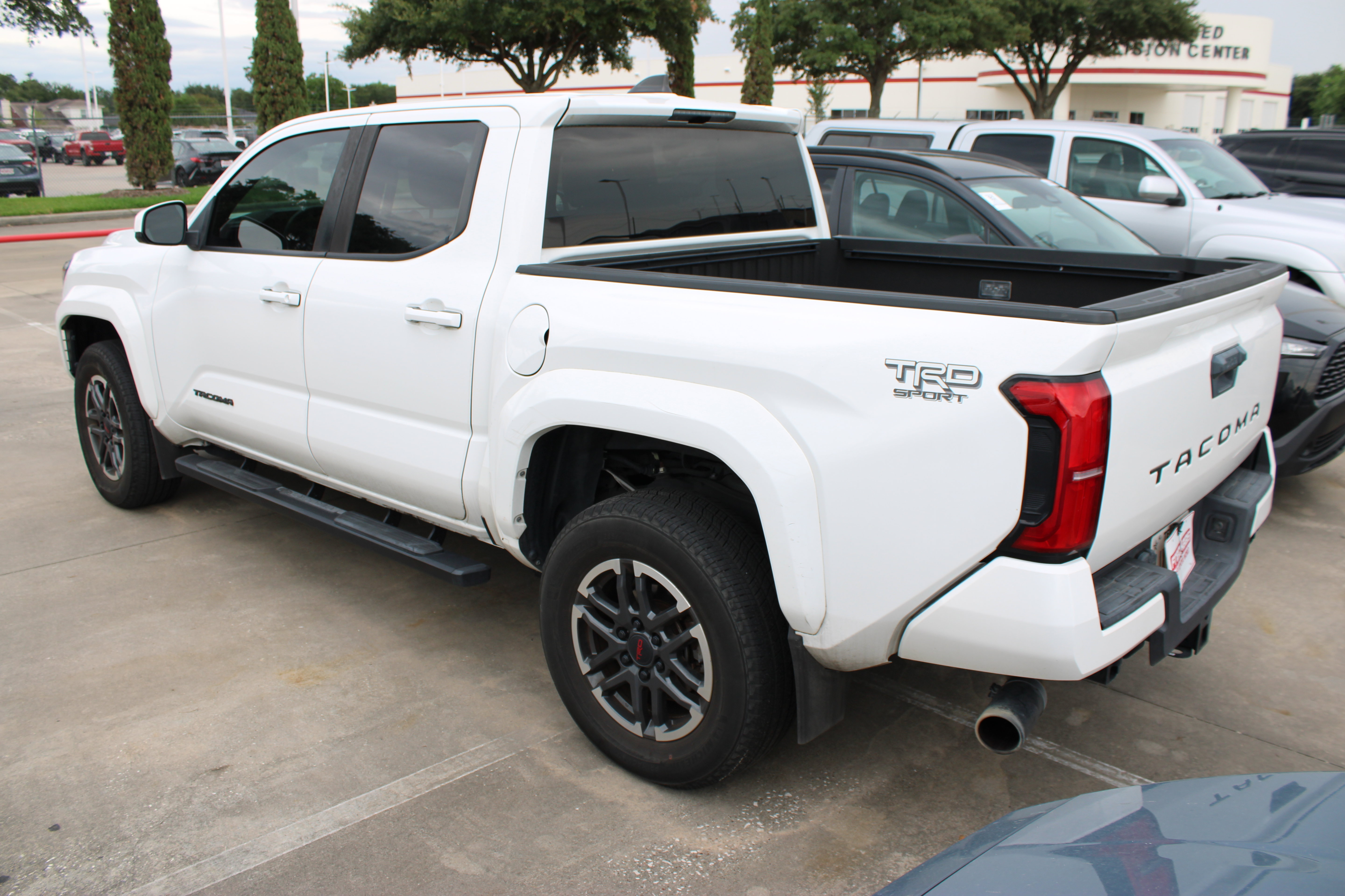 Used 2024 Toyota Tacoma TRD Sport RWD image 7