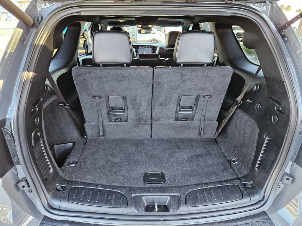 Used 2023 Dodge Durango R/T w/ Blacktop Package AWD/4WD image 16