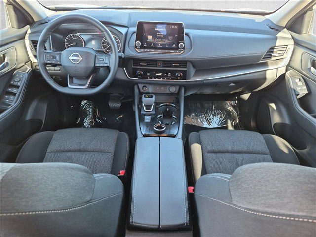 Used 2026 Nissan Rogue SV AWD/4WD image 18