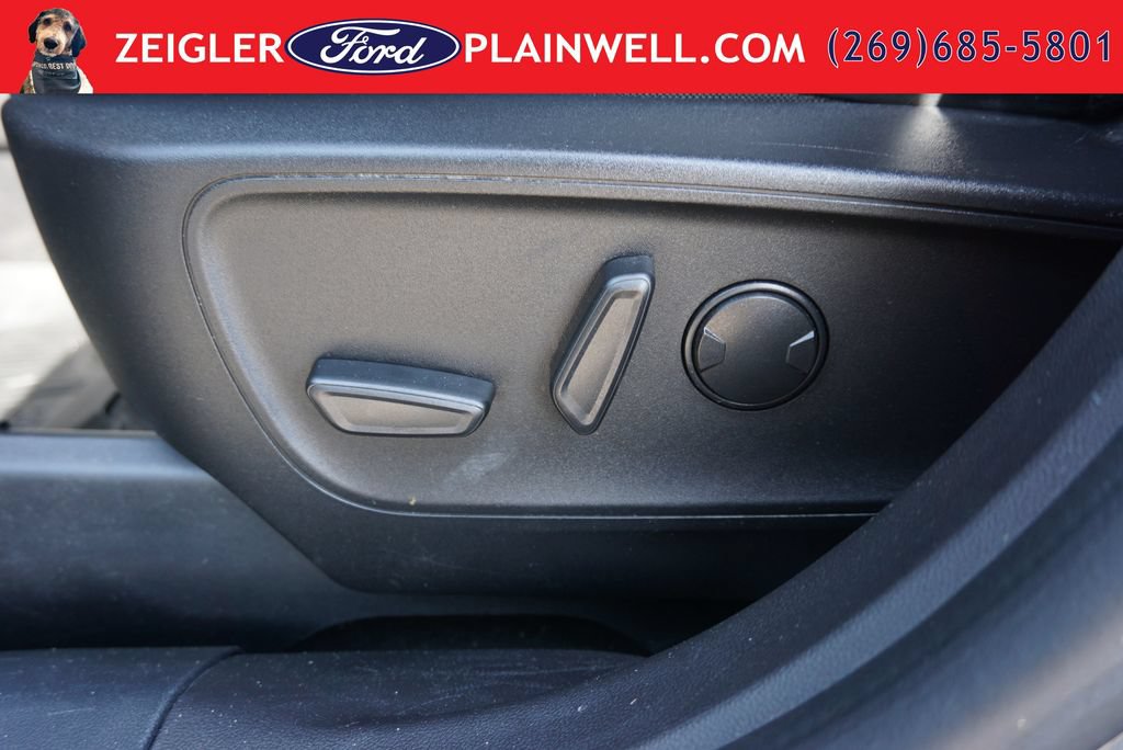 Used 2023 Ford Escape ST-Line Select AWD/4WD image 18