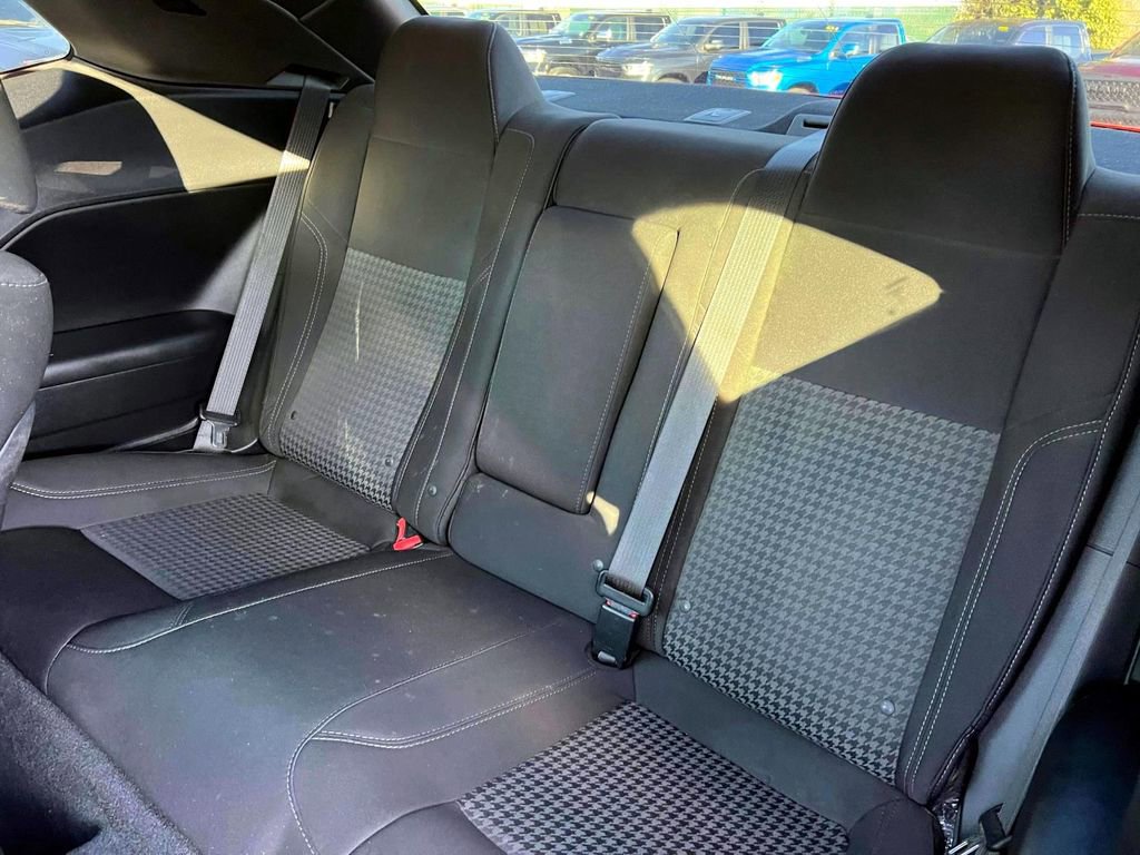 Used 2015 Dodge Challenger R/T w/ Quick Order Package 28B R/T image 16