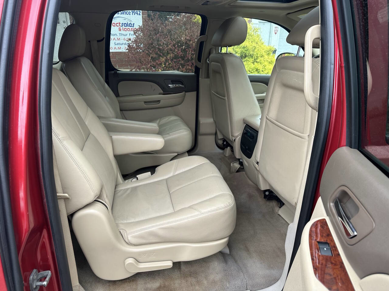Used 2012 Chevrolet Suburban LT w/ All-Star Edition image 26