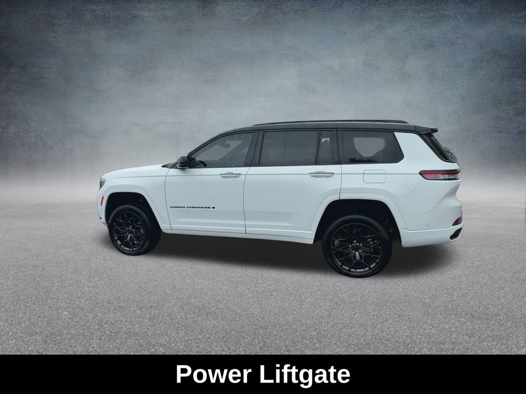 Used 2024 Jeep Grand Cherokee L Summit w/ High Altitude Package image 15