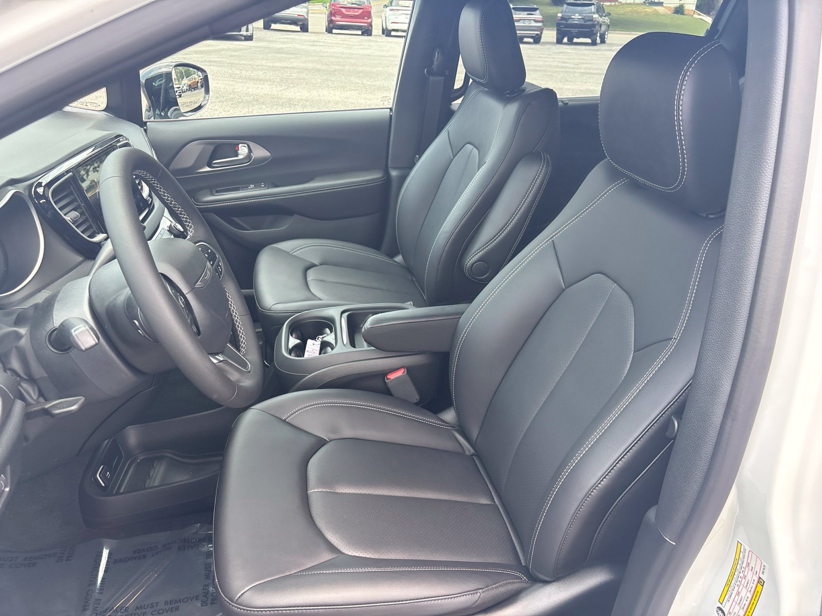New 2027 Chrysler Pacifica LX FWD image 13