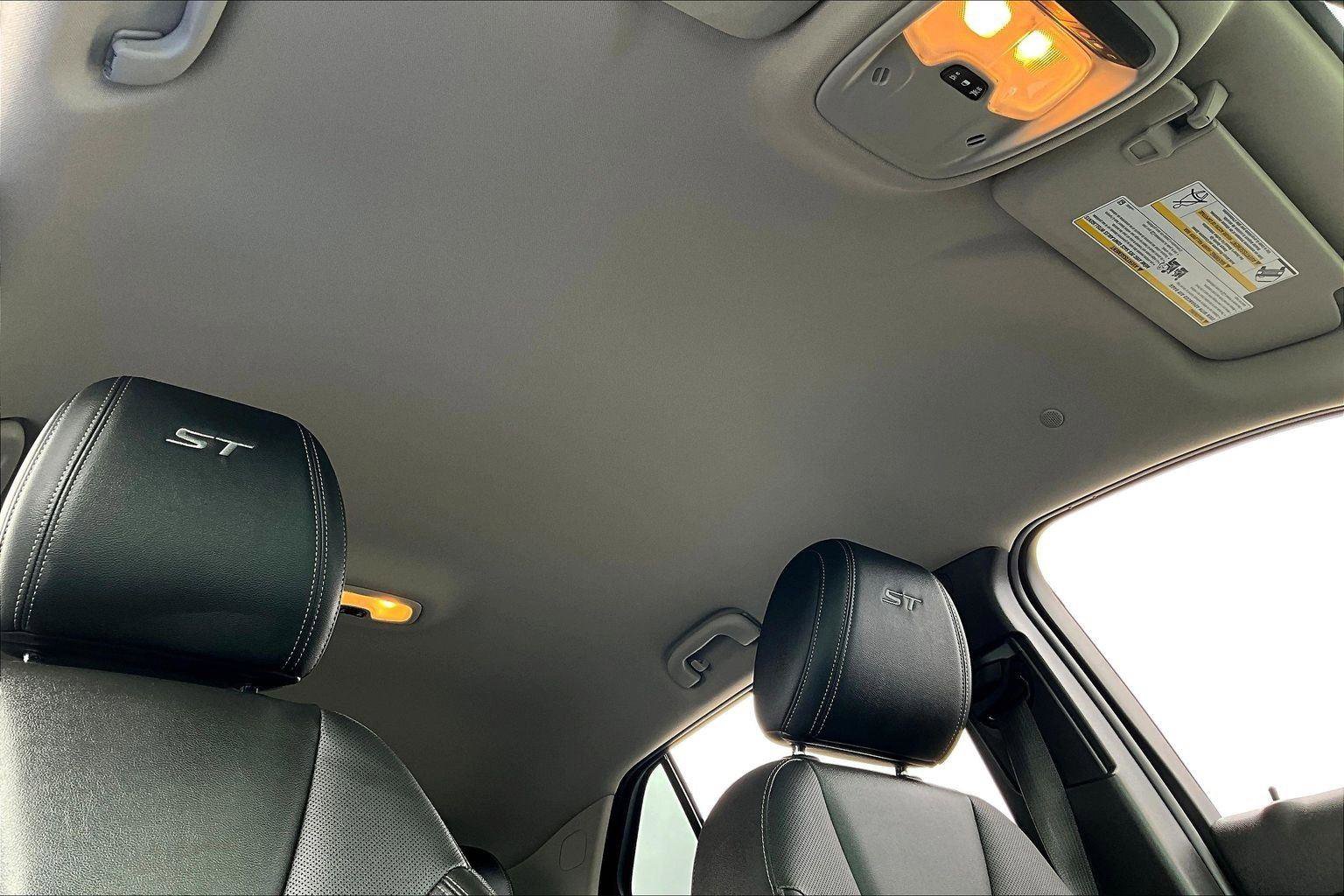 Used 2024 Buick Encore GX Sport Touring AWD/4WD image 23