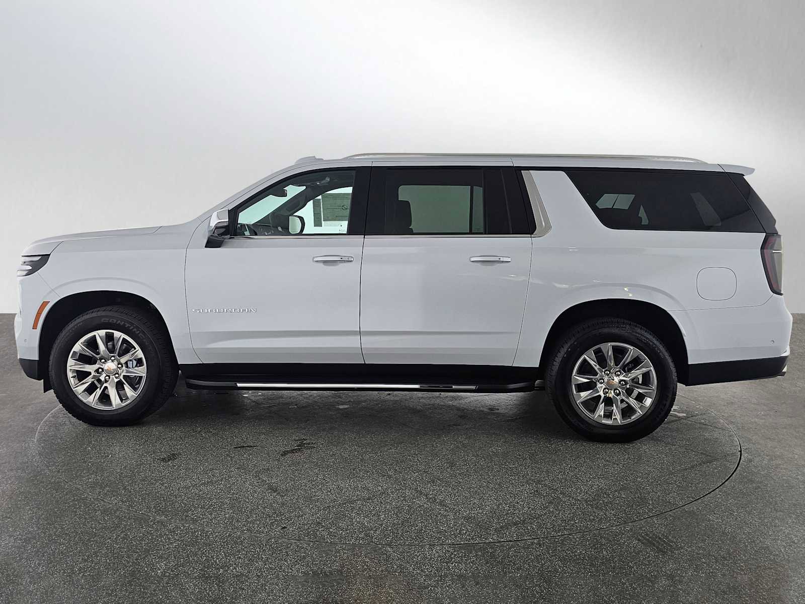 New 2026 Chevrolet Suburban Premier w/ Sun And Tow Package AWD/4WD image 6