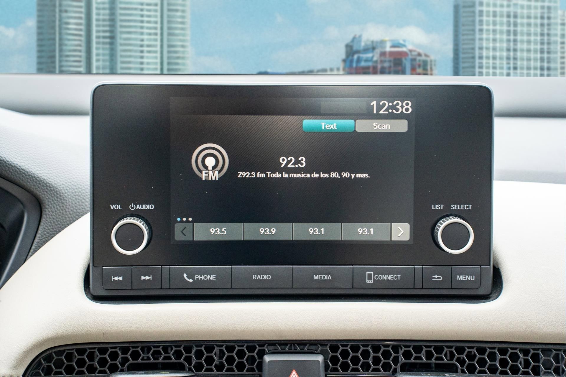 Used 2023 Honda HR-V LX image 21