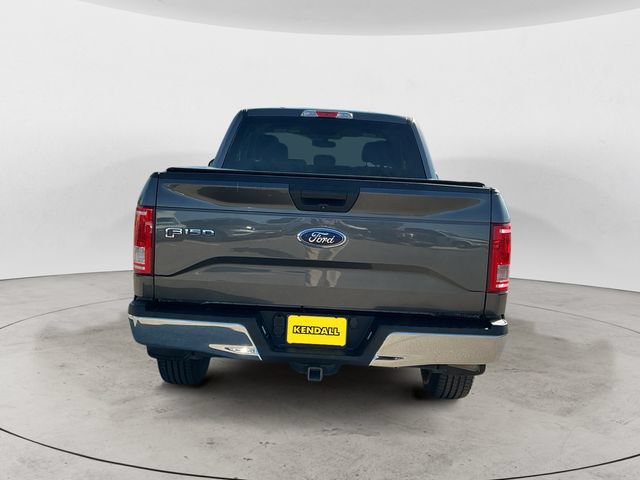 Used 2015 Ford F150 XLT w/ Equipment Group 301A Mid AWD/4WD image 4
