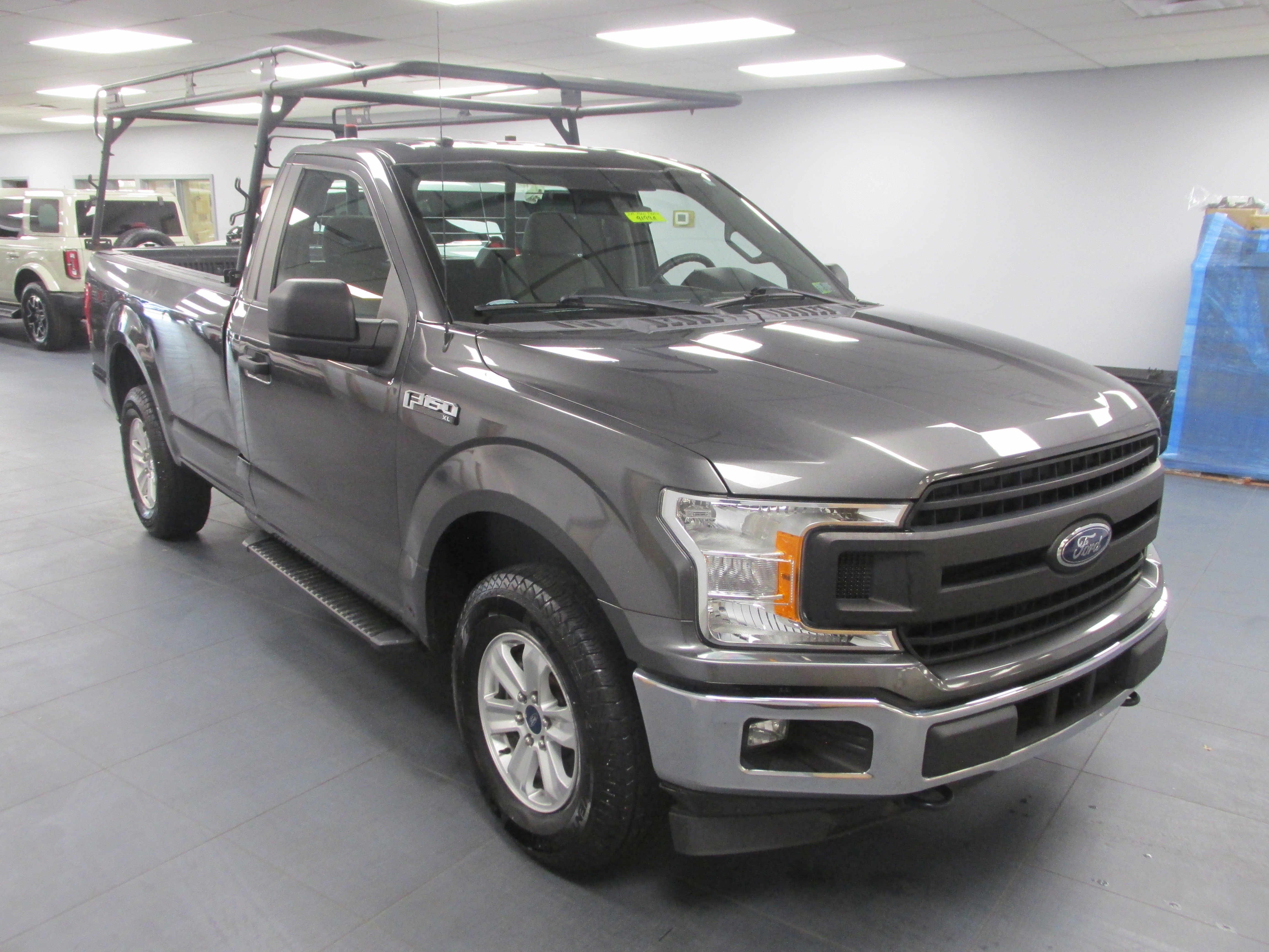 Certified 2019 Ford F150 XL w/ Equipment Group 101A Mid image 3