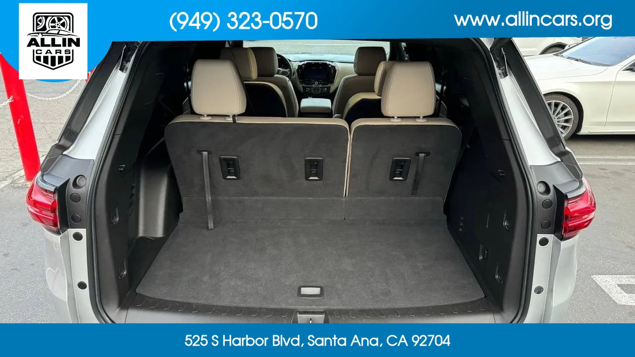 Used 2022 Chevrolet Traverse LT image 9