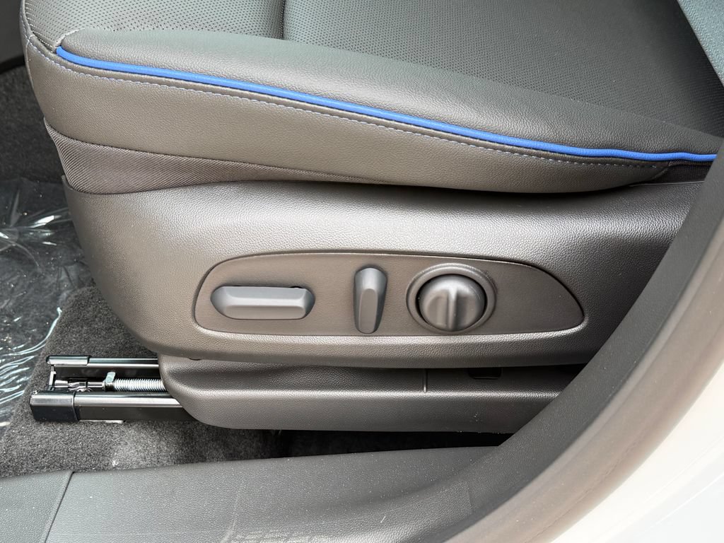 New 2026 Buick Encore GX Sport Touring w/ Comfort Package FWD image 30