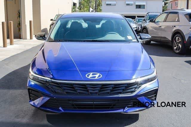 Certified 2025 Hyundai Elantra Sport FWD image 2