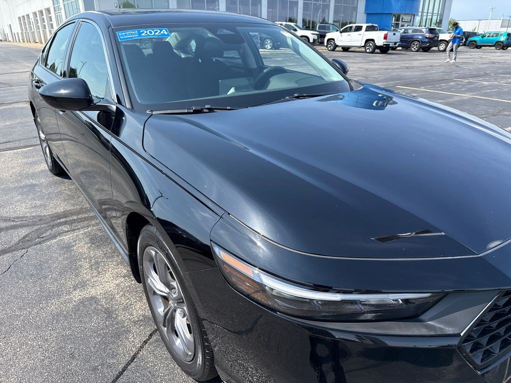 Certified 2024 Honda Accord EX image 12