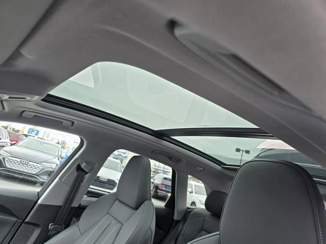 Used 2025 Audi Q5 Premium Plus w/ Premium Plus image 5