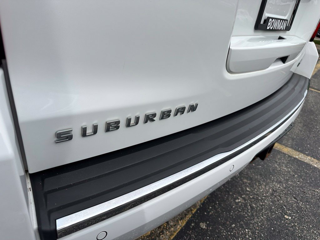 Used 2018 Chevrolet Suburban Premier AWD/4WD image 26