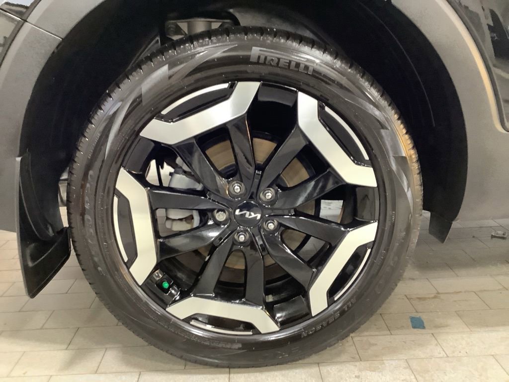 Certified 2023 Kia Telluride S w/ S Sunroof Package image 31