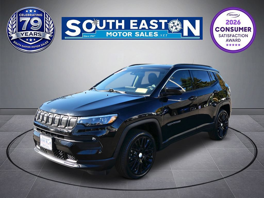 Used 2022 Jeep Compass Latitude w/ Sun and Sound Group AWD/4WD image 1