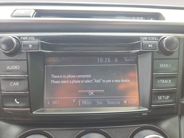 Used 2018 Toyota RAV4 LE image 22