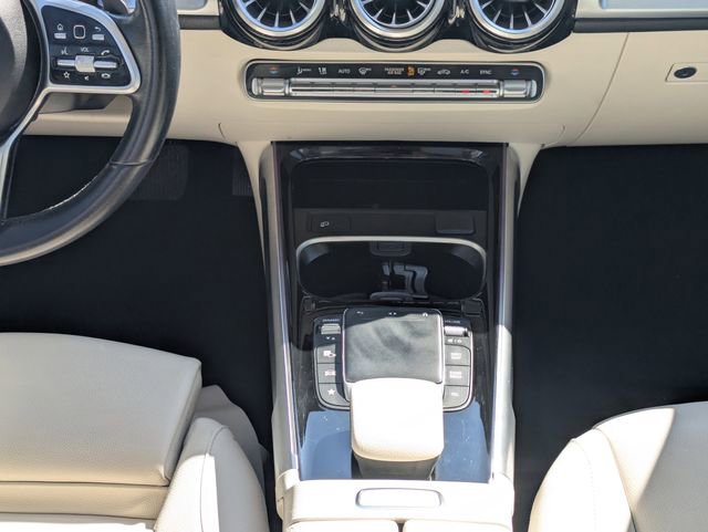 Used 2022 Mercedes-Benz GLB 250 w/ Premium Package Lite image 20