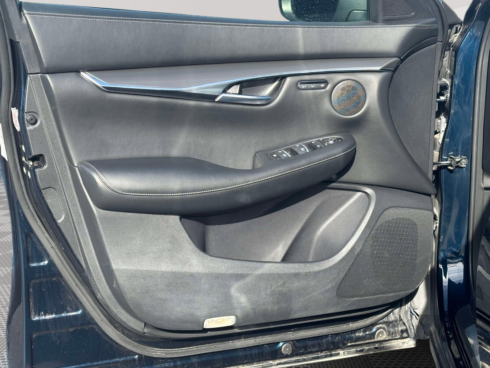 Used 2024 INFINITI QX50 Luxe image 21