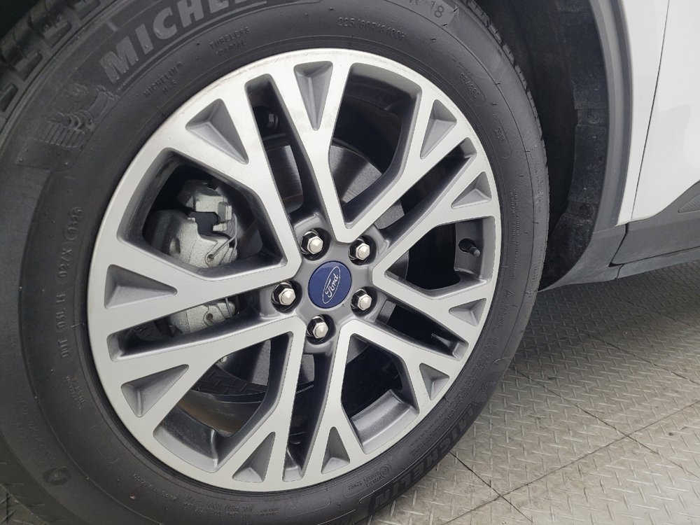 Used 2021 Ford Escape SEL image 31