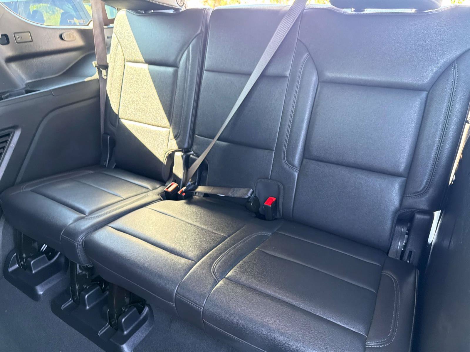 Used 2025 Chevrolet Tahoe Z71 AWD/4WD image 29