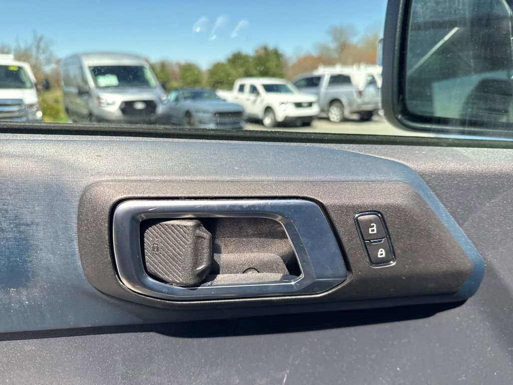 Used 2024 Ford Bronco Outer Banks image 11