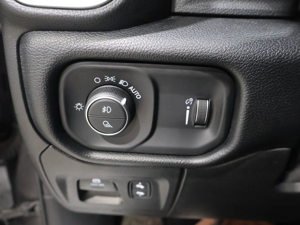 Certified 2021 RAM 1500 Big Horn image 34