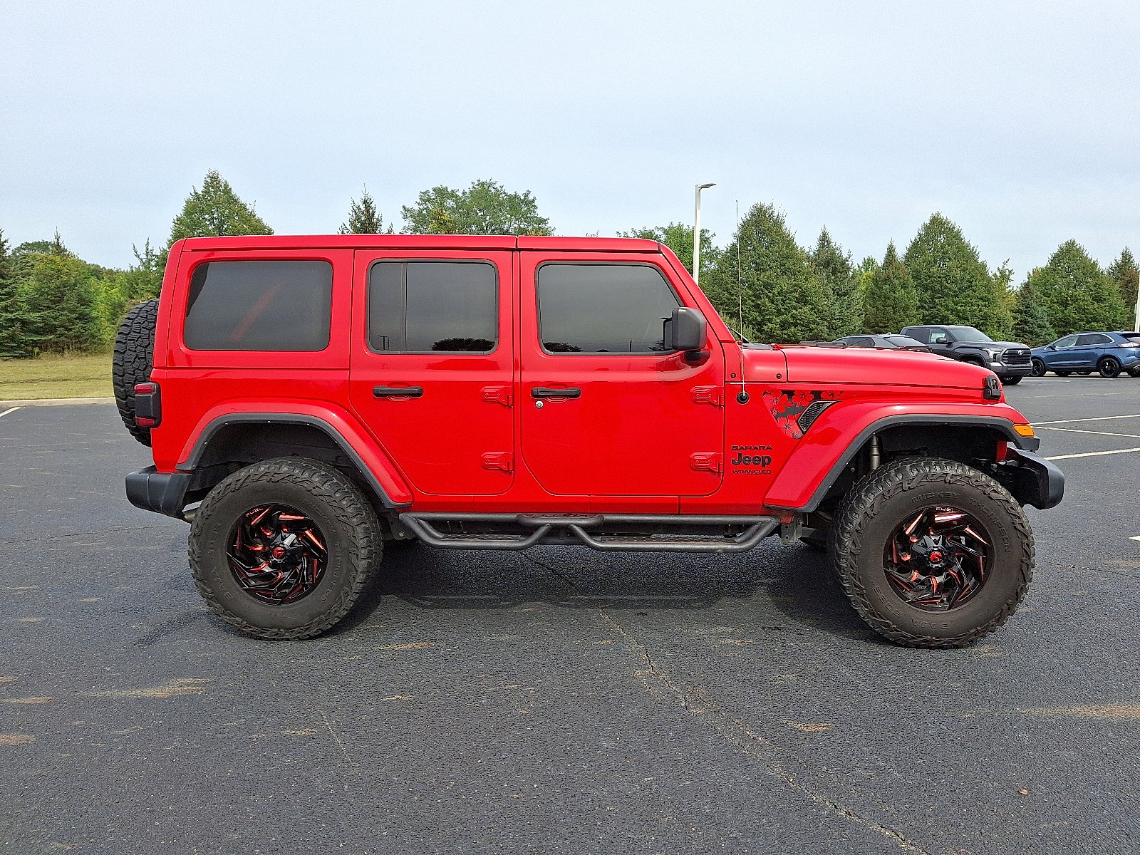 Used 2022 Jeep Wrangler Unlimited Sahara image 7