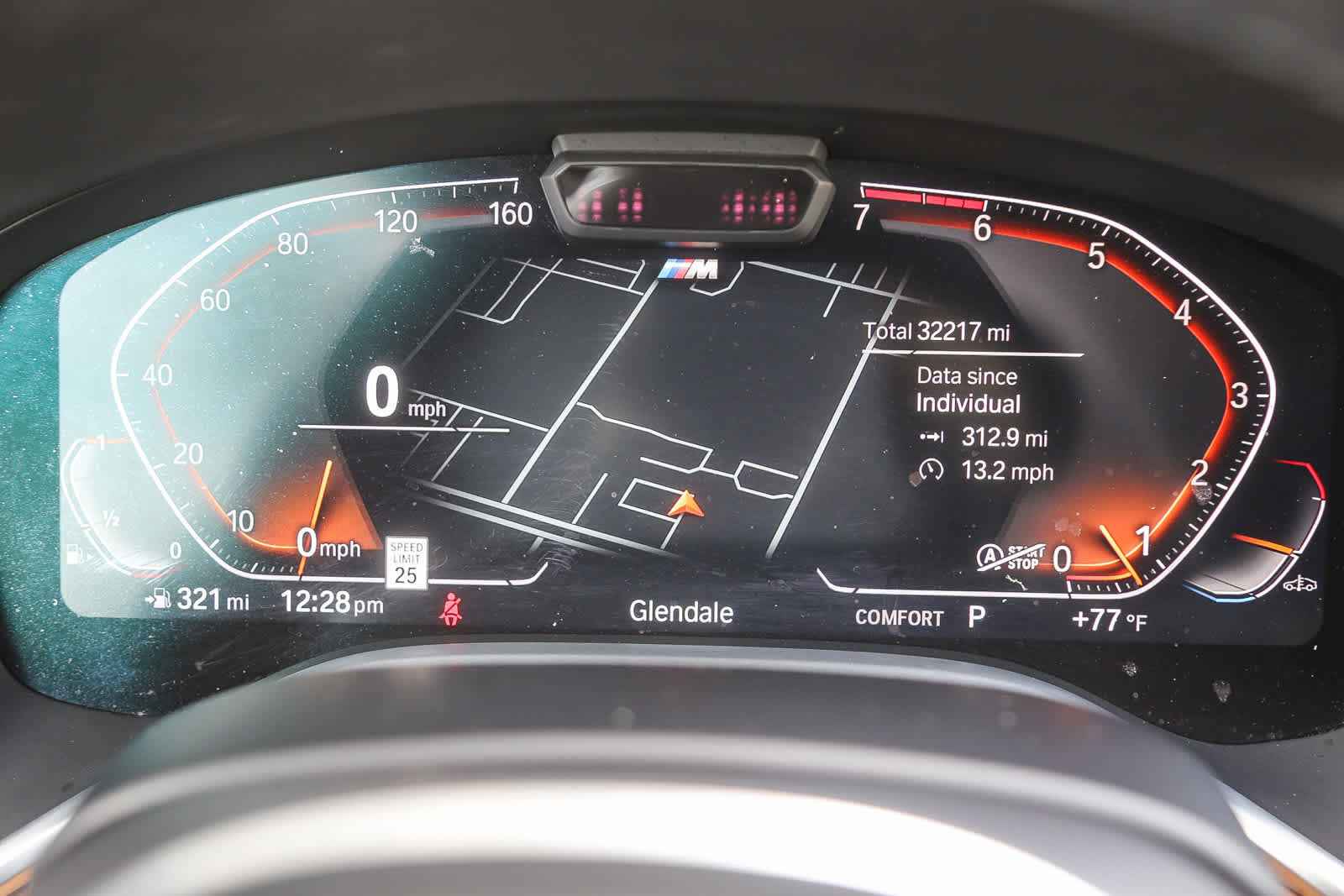 Certified 2022 BMW 750i xDrive w/ Autobahn Package image 21