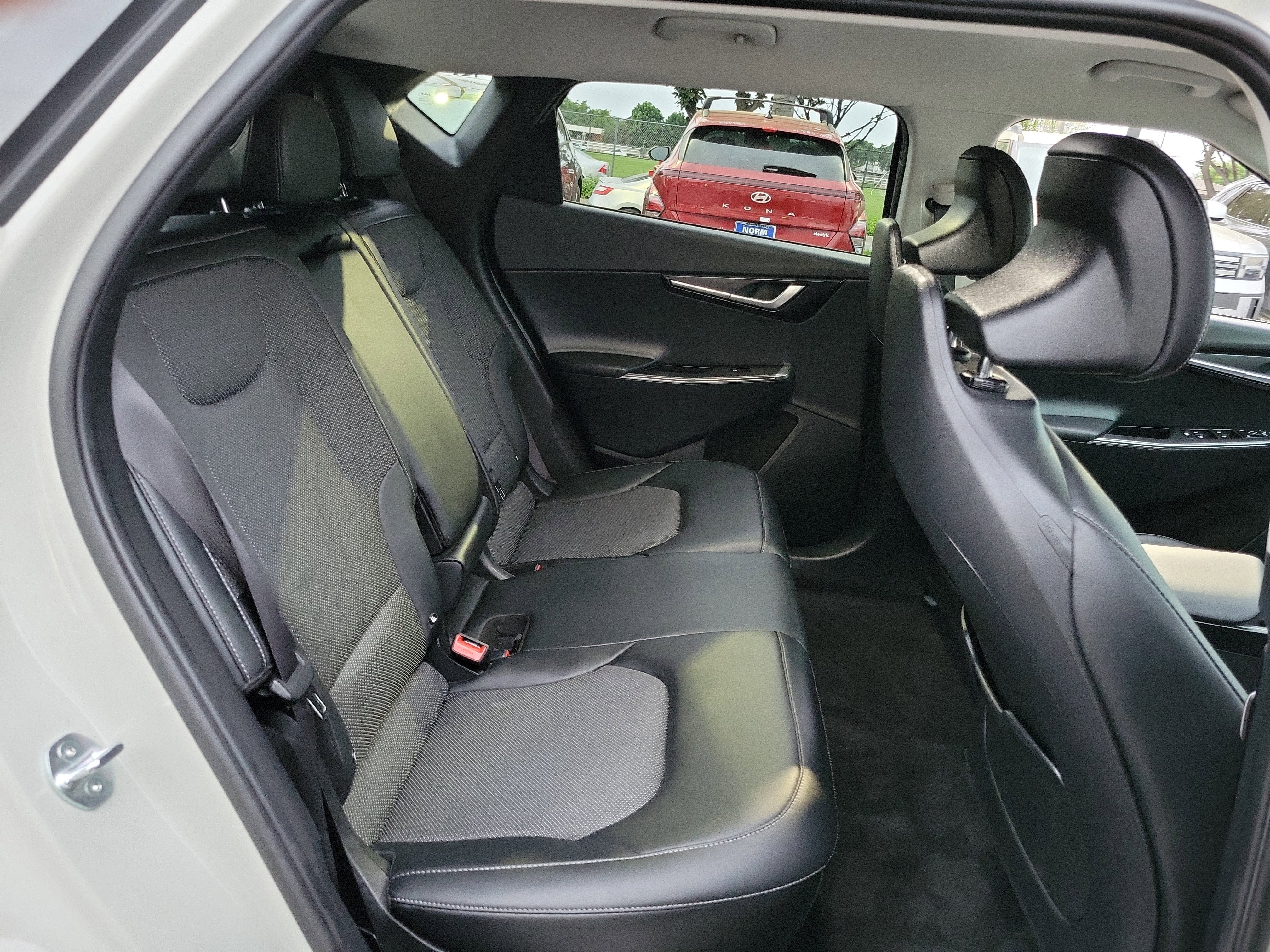 Used 2024 Kia EV6 Light image 22