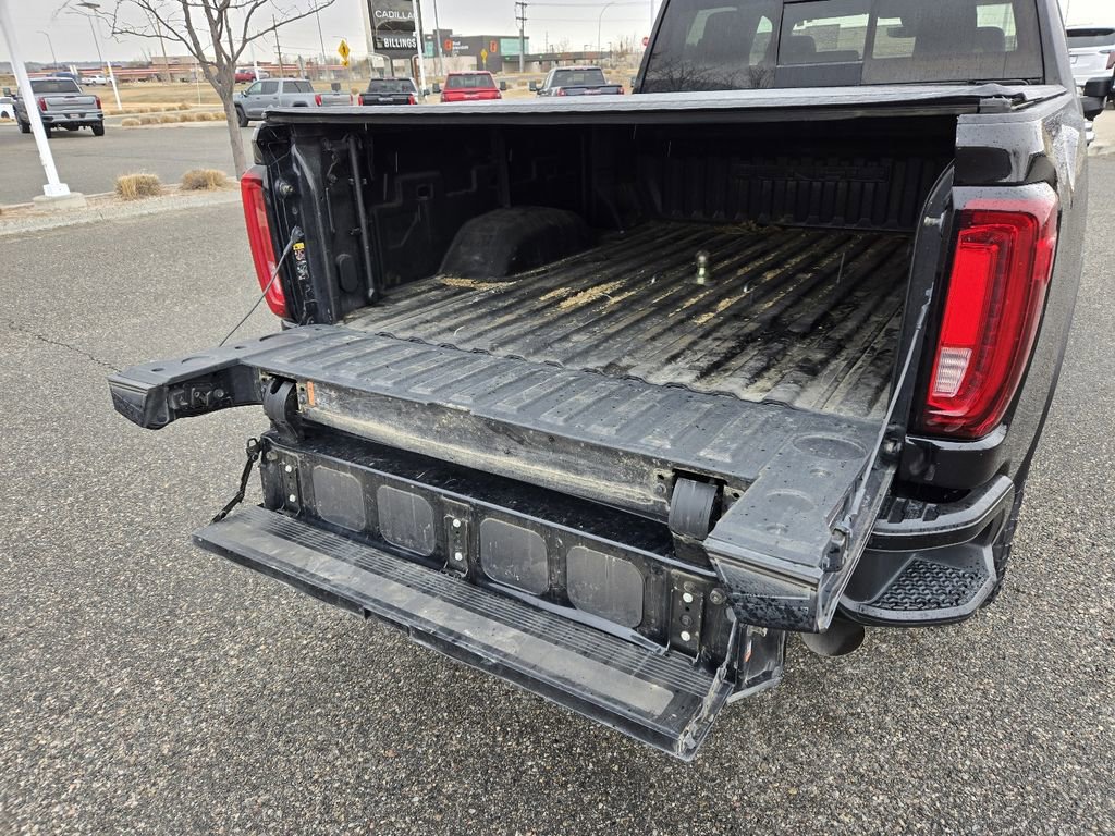Used 2022 GMC Sierra 2500 Denali w/ Denali Ultimate Package AWD/4WD image 11