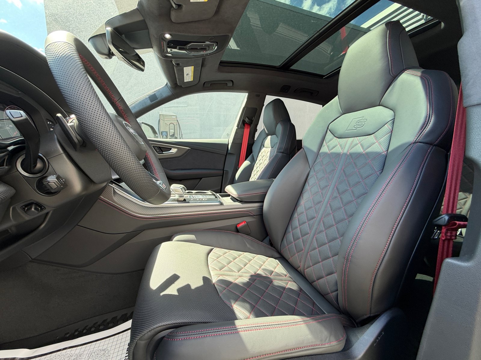 New 2026 Audi SQ8 Prestige AWD/4WD image 14