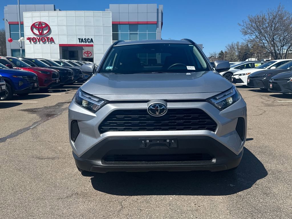 Used 2025 Toyota RAV4 XLE w/ Weather Package AWD/4WD video 2