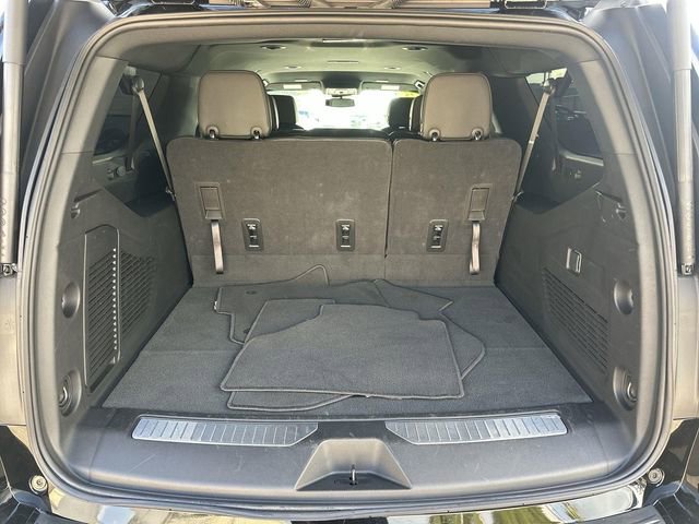 Used 2025 Chevrolet Suburban RST image 25