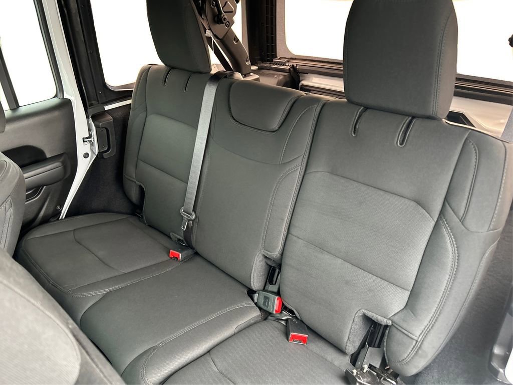 Certified 2022 Jeep Wrangler Unlimited Sport image 17